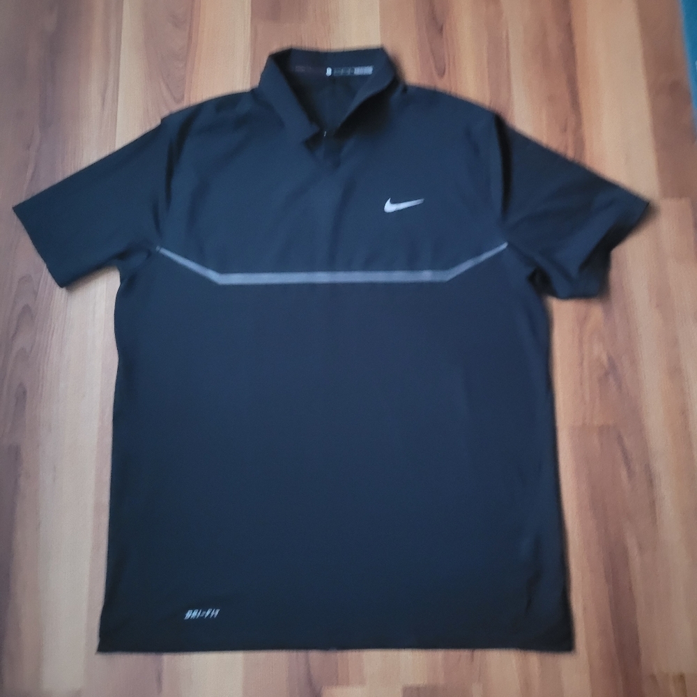 Nike tiger woods collection dri fit snap front  golf shirt